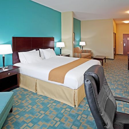 Holiday Inn Express Hotel & Suites Salem By Ihg Exterior photo